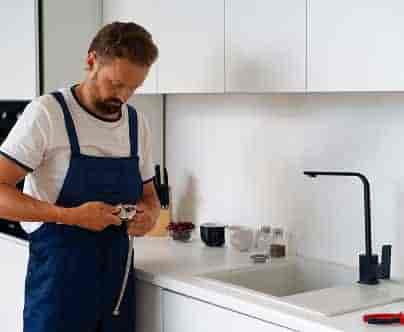 We are offering Expert Plumbing Services - 征途国际